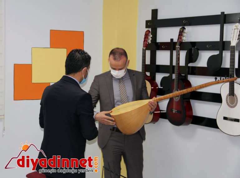 Ağrı Mehmet Şerafettin Yaltkaya İlkokulu dil sokağı açılışı4