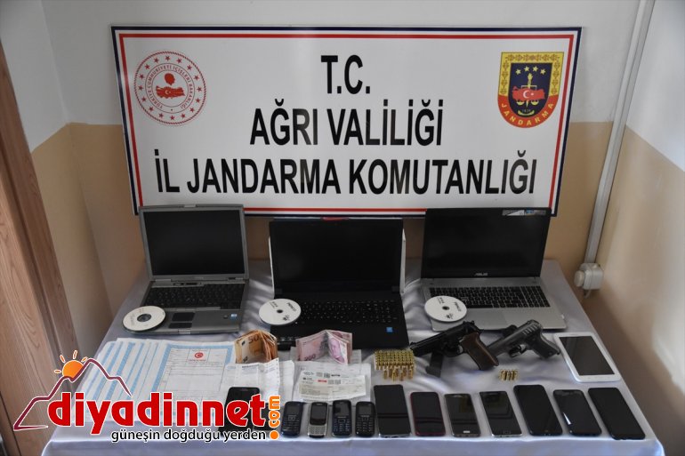 dolandırıcılık liralık satarak milyon yakalandı Sahte yaptıkları AĞRI iddiasıyla 4 zanlı altın - 22 3