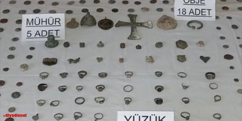 Ardahan'da Bizans ve Roma dönemlerine ait 515 tarihi eser ele geçirildi