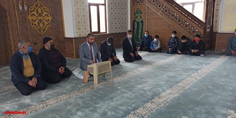 Elazığ'da hadis ezberleme yarışması düzenlendi