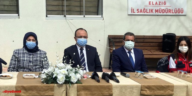 Elazığ Valisi Yırık, sağlık çalışanları ile bir araya geldi