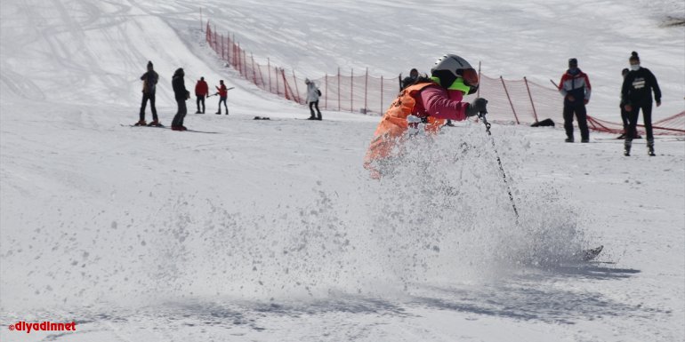 Ergan Dağı Kayak Merkezi normalleşme süreciyle kayakseverlerin ilgi odağı oldu