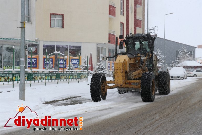 Erzurum ve Ağrı da kar yağışı etkili oldu2