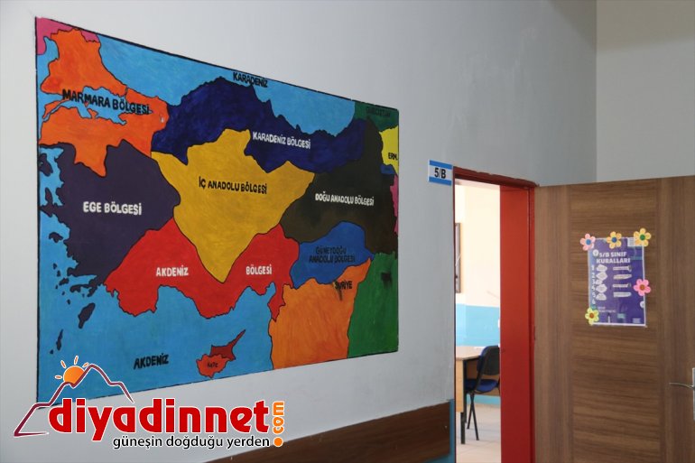 Fedakar düzenledikleri köy okulu eğitim öğretmenlerin yeniden uzaktan koleji sürecinde aratmıyor 7