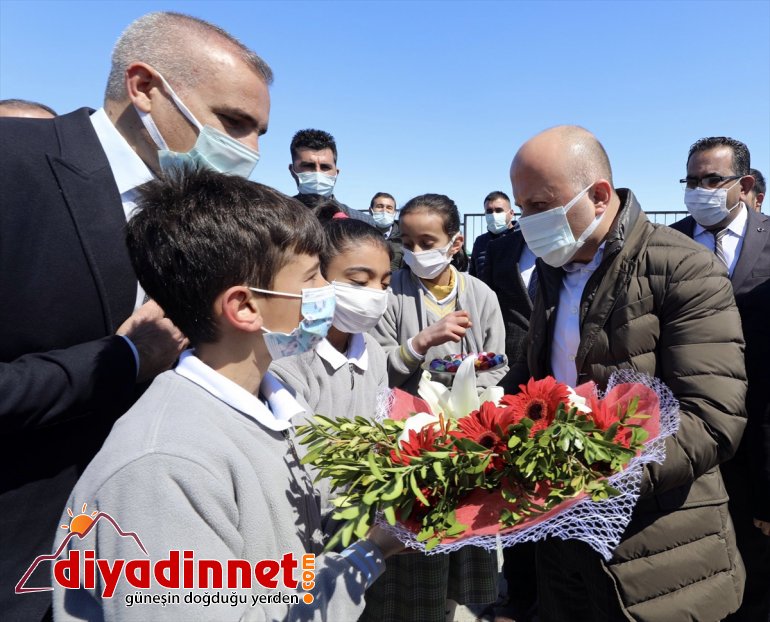 ve Spor Bakanı bisikletlerle sevindirdi Kasapoğlu, Ağrılı gönderdiği öğrencileri Gençlik 2