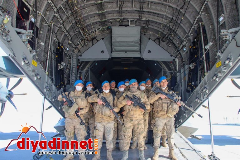 ve bayrakları komandolar uğurlandı Ağrı