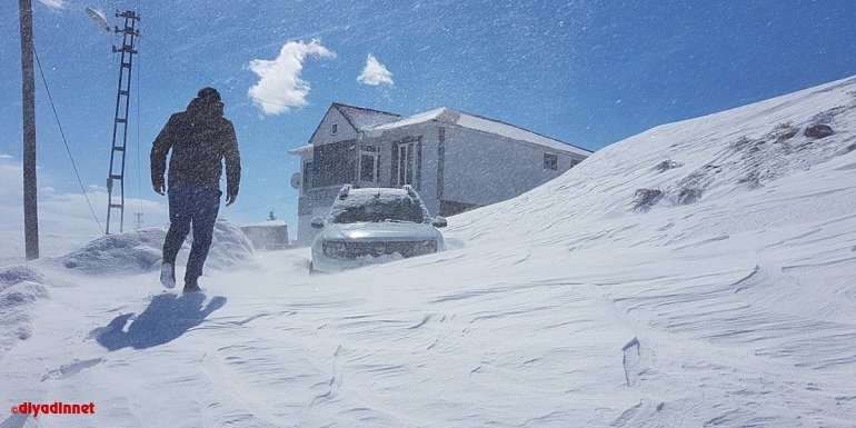 Kar yağışı nedeniyle kapanan Bingöl-Erzurum kara yolu ulaşıma açıldı