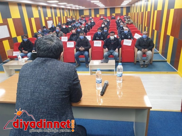 Kaymakam Balcı Belediye birim çalışanları ile birlikte değerlendirme toplantısı gerçekleştirildi3