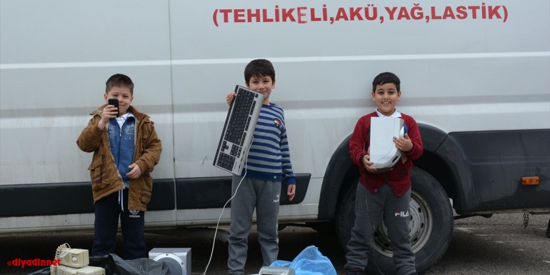 Keçiören'deki okullar elektronik atık toplamak için yarışıyor