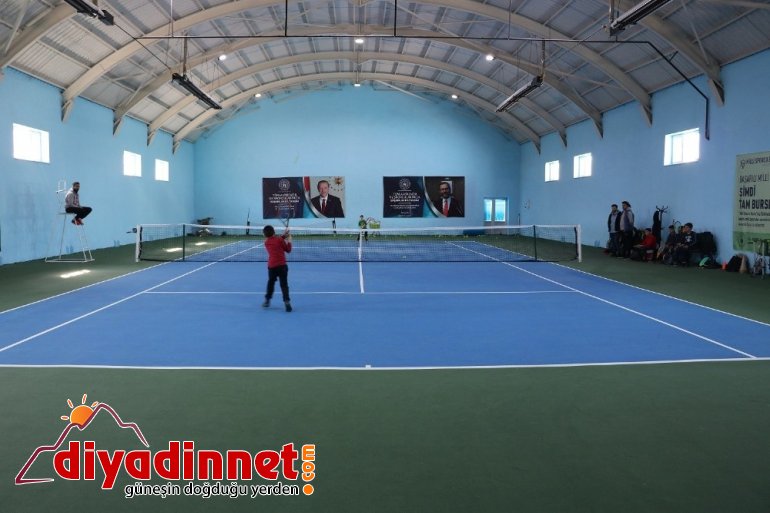 Mart İstiklal Marşı nın Kabulü ve M Akif Ersoy anma tenis turnuvası5
