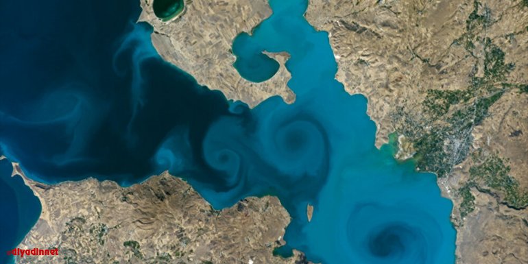 Van Gölü'nün uzaydan çekilen fotoğrafı NASA'nın favorileri arasında yer aldı