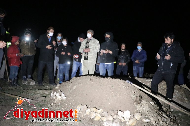 Ağrı'da Murat Nehri'nde boğulan 5 yaşındaki çocuğun cenazesi toprağa verildi