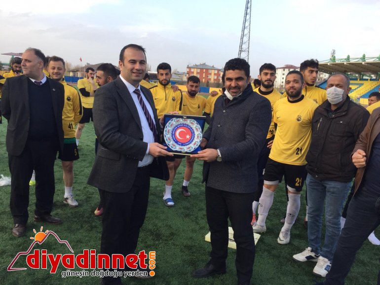 Ağrı ASKF Vefa Spor İdmanında2