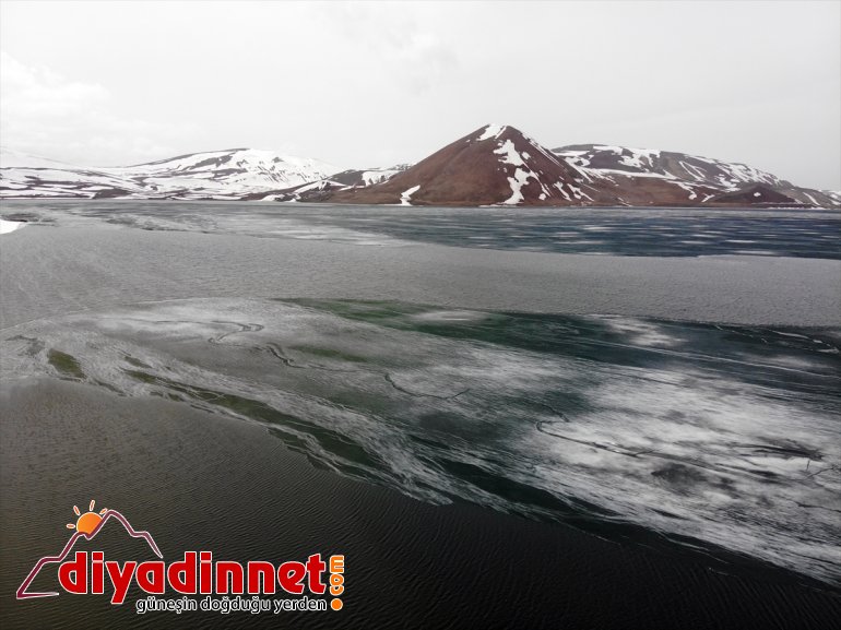 doğa çözülmeye Gölü kaplı harikası AĞRI başladı Balık Buzla - 1