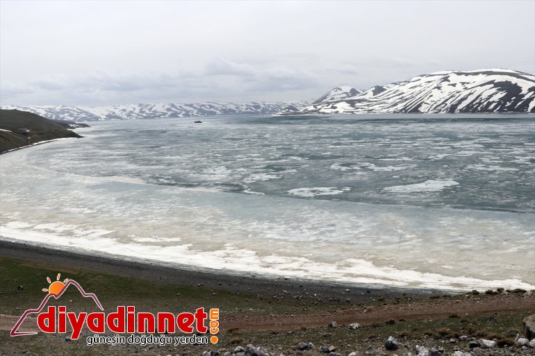 çözülmeye - başladı Buzla Gölü Balık harikası kaplı AĞRI doğa 2