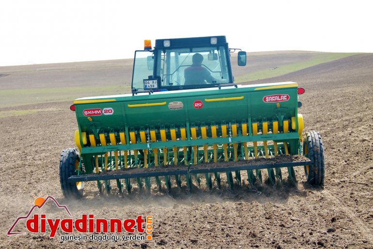 Ağrı da çiftçilerin mesaisi başladı2