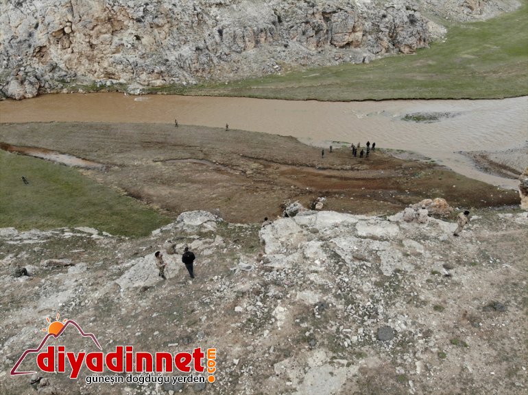 cesedi kaybolan bulundu Murat çocuğun düşerek - (2) Nehri