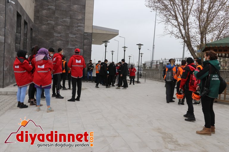 (2) Murat bulundu - cesedi AĞRI kaybolan çocuğun düşerek Nehri