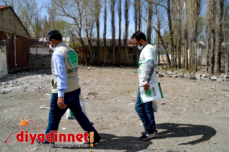 Ağrı Umut Kervanı ndan yüzlerce ailenin yüzünü güldürdü7