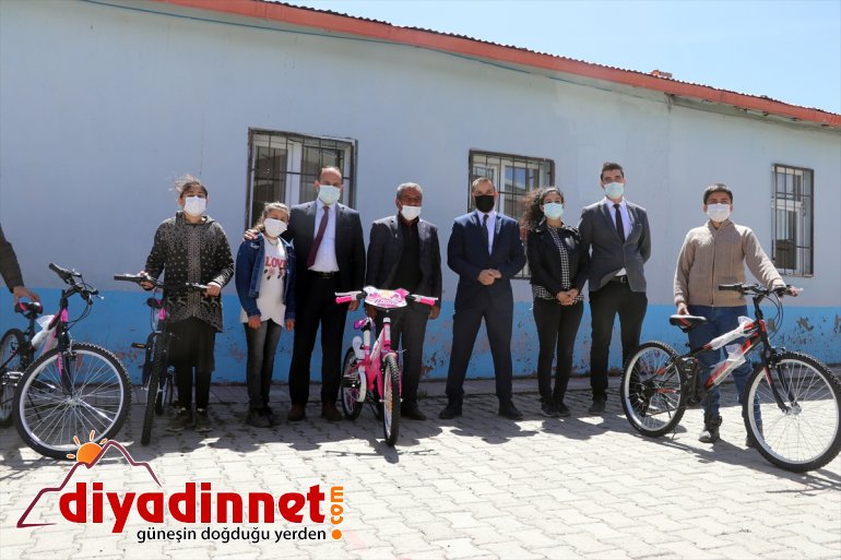 ve çocukların güldü alınan öksüz desteğiyle hayırseverlerin yüzü Ağrı