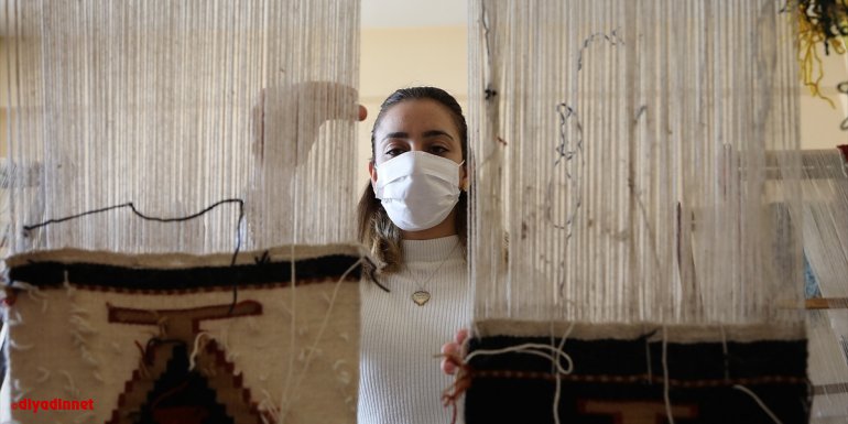 Bingöllü kadınlar asırlık dokuma kilim geleneğini yaşatmaya çalışıyor