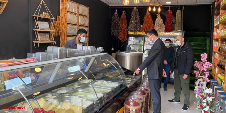Bulanık Kaymakamı Mehmet İlidi esnafı ziyaret etti