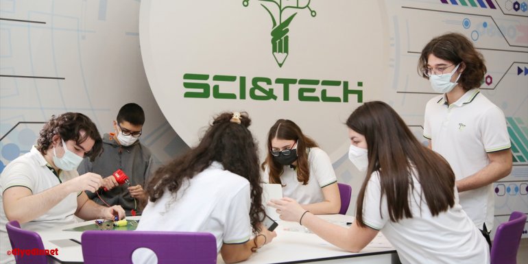 Doğa Koleji öğrencileri Teknofest yarışmasında finalist oldu