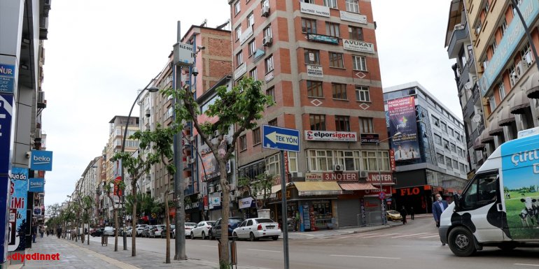 Elazığ "tam kapanmanın" ardından sessizliğe büründü