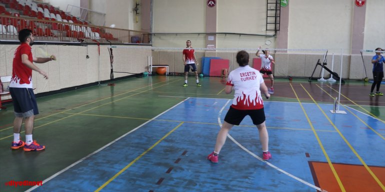Bengisu Erçetin ve Nazlıcan İnci'nin yeni hedefi Avrupa Badminton Şampiyonası'nda madalya