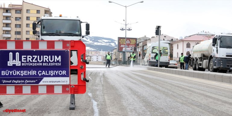 Erzurum'da son bir yılda 135 milyon metrekare açık ve kapalı alan dezenfekte edildi