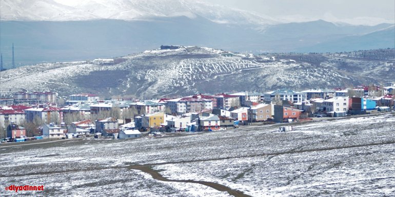 Erzurum ilkbaharda yeniden beyaza büründü
