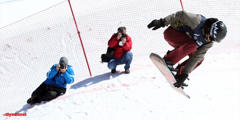 ERZURUM - Serbest stil kayak ve snowboard şampiyonası düzenlendi1