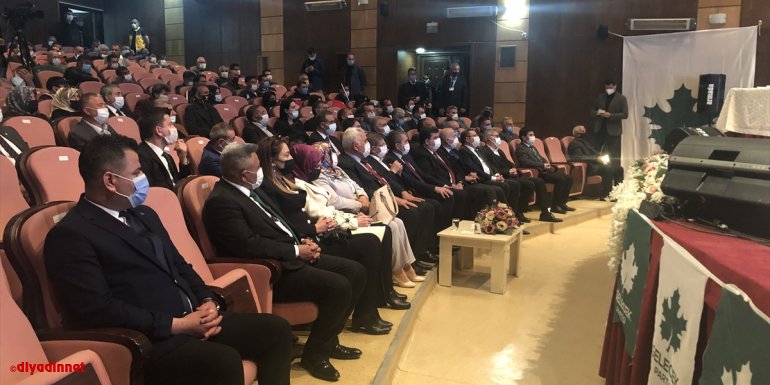 Gelecek Partisi Genel Başkanı Davutoğlu, partisinin Iğdır kongresine katıldı