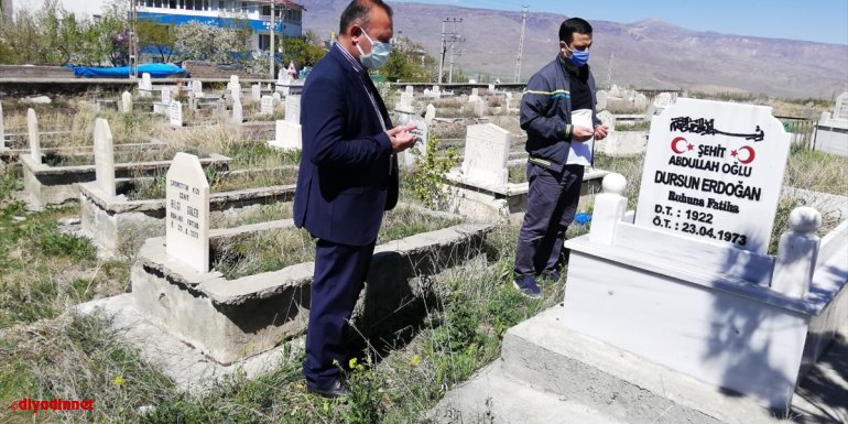 Kars'ta 48 yıl önce 23 Nisan kutlamasına giderken kazada hayatını kaybeden öğrenciler anıldı