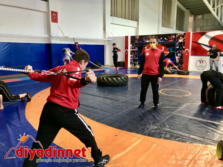 Milli Güreşçi Cihat ın hedefi dünya şampiyonluğu2