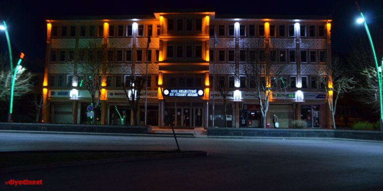 Van, Muş, Hakkari ve Bitlis'te sokağa çıkma kısıtlamasına uyuluyor