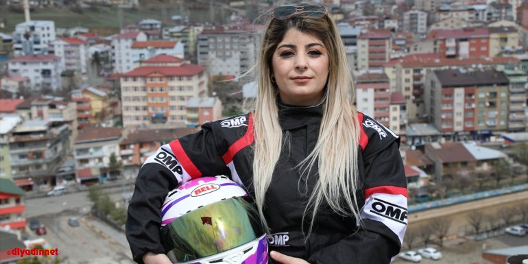 Ralli yarış pilotu Sümeyye Ayan memleketi Oltu'yu ziyaret etti