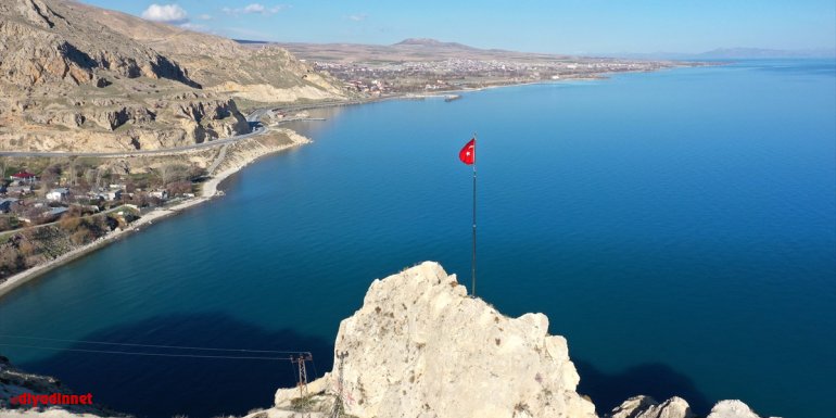 Van Gölü fotoğrafının NASA'nın yarışmasında birinci seçilmesi Bitlis'te de sevinçle karşılandı