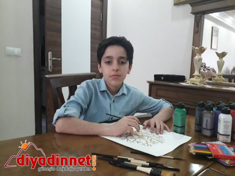 Ağrı Milli Eğitim Müdürü Tekin logo tasarımı tescillenen öğrenciyi tebrik etti2