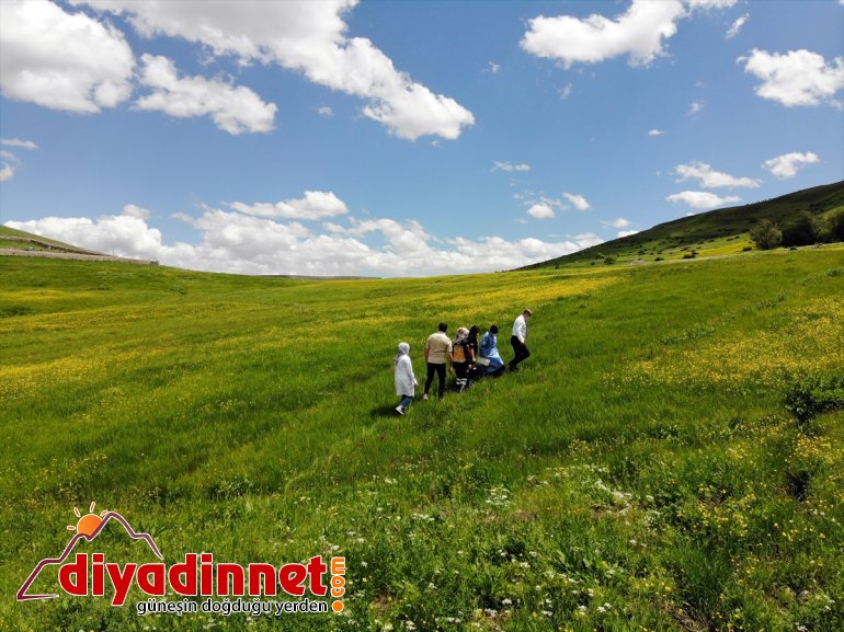 aşı Sağlıkçıların vatandaşı vakaları hem düşürdü seferberliği kırsaldaki mutlu - AĞRI etti hem 10