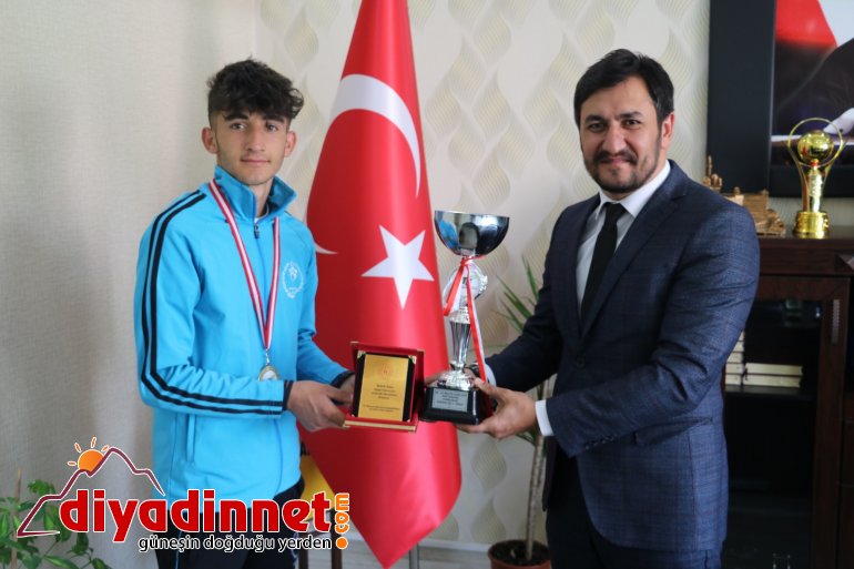 Ağrılı Genç Tenisçilerden Büyük Başarı2