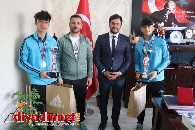 Ağrılı Genç Tenisçilerden Büyük Başarı3