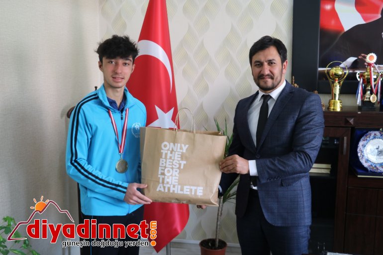 Ağrılı Genç Tenisçilerden Büyük Başarı4