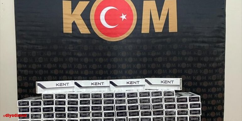 Başkale'de 2 bin 400 paket gümrük kaçağı sigara yakalandı