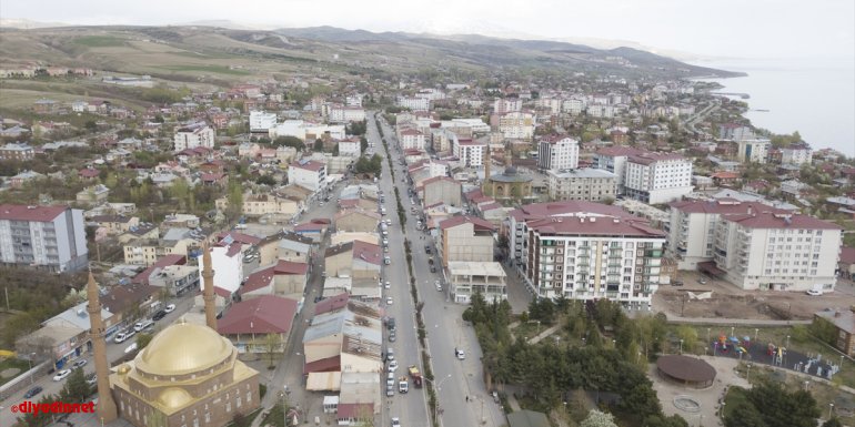 Ahlat'taki tarihi mekanlarda tam kapanma sessizliği