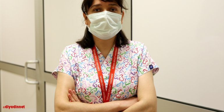 KOVİD-19 HASTALARI YAŞADIKLARINI ANLATIYOR - "Saatlerce ağlayan çocuğumu ağrıdan ve halsizlikten dolayı besleyemedim"