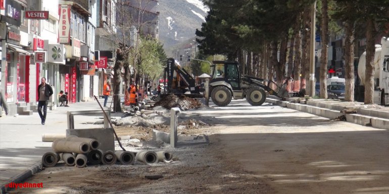 Tatvan'a 200 milyon liralık alt ve üst yapı yatırımı yapıldı