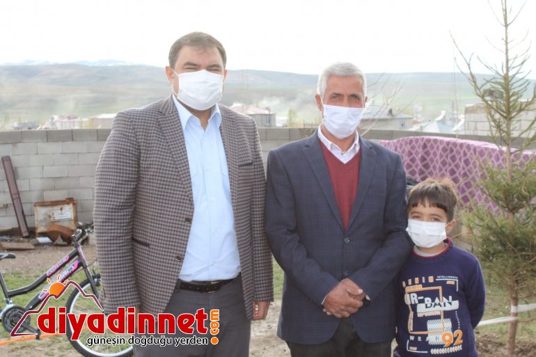 Diyadin de Çatkapı projesiyle iftar yemekleri vatandaşların evlerine ulaştırılıyor4