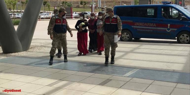 Elazığ'da 78 yaşındaki kişinin emekli maaşını çalan 3 kadın zanlı yakalandı
