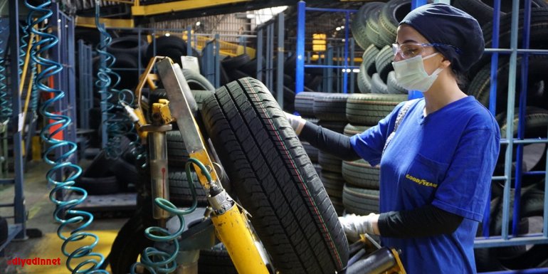 Goodyear'da lastik üretimine kadın eli değdi